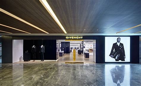 givenchy paragon